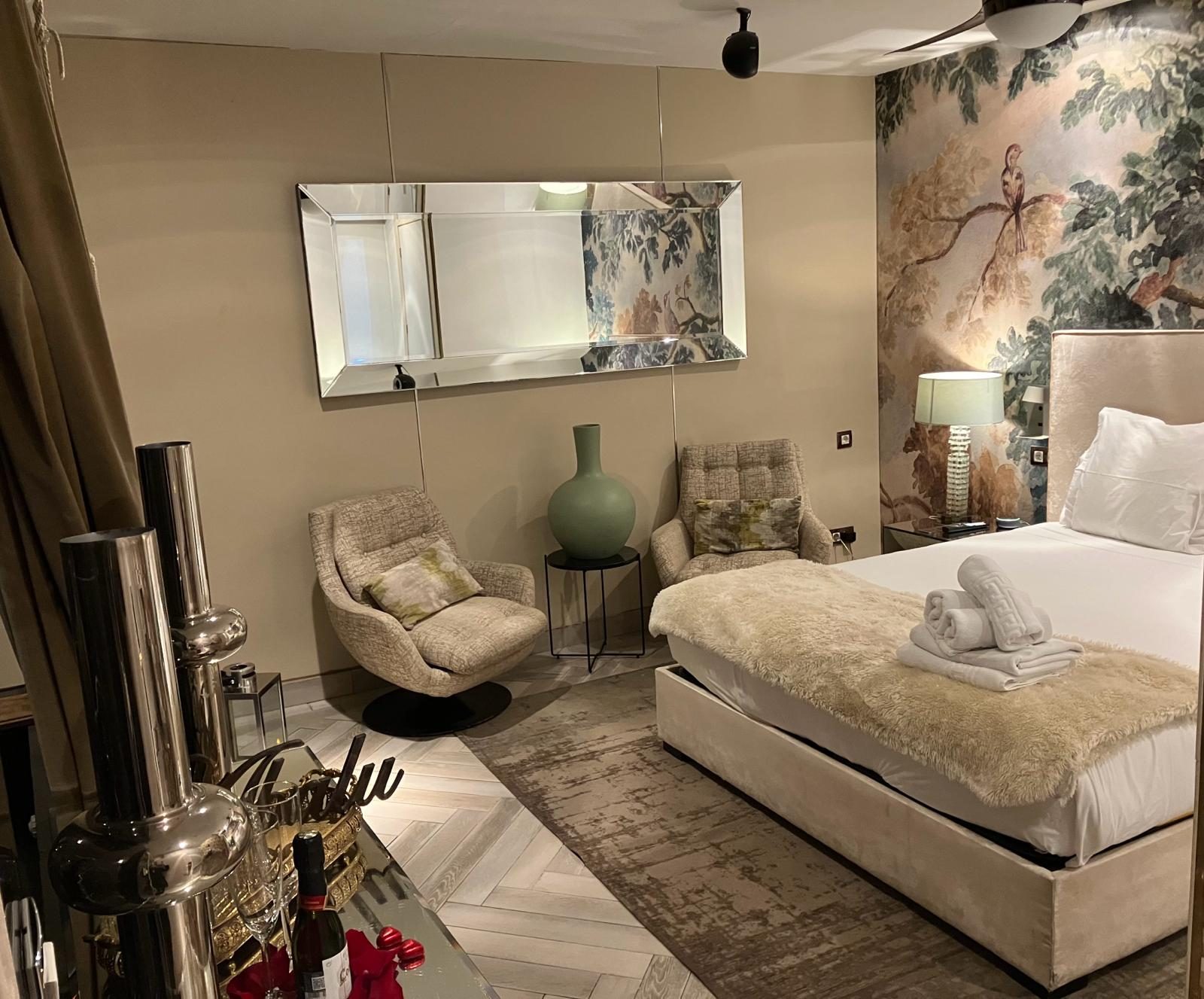 Junior Suite Signature · 109